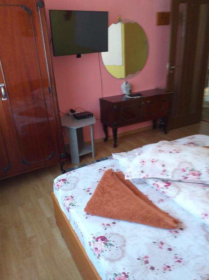 Apartament Aurora Slănic-Moldova Exteriör bild
